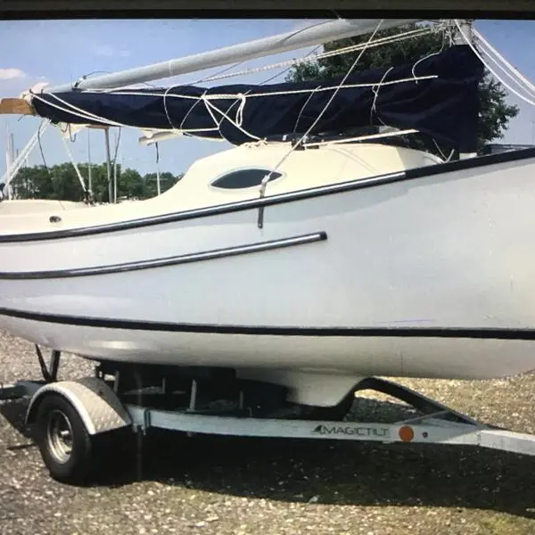 Photo of 2024 COM-PAC Yachts Sunday Cat