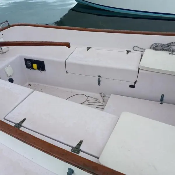 Photo 4 of 1996 19' MENGER CATBOAT