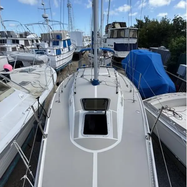 Photo 2 of 1985 O'Day 1985 Sloop