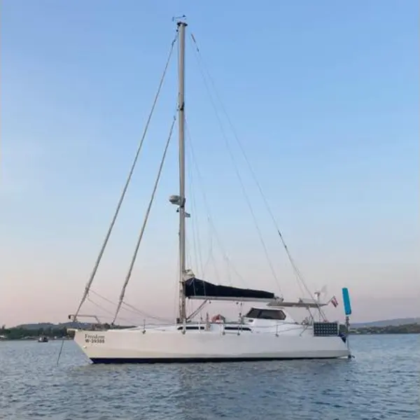 Photo 1 of 1998 Bruce Roberts Bluewater-cruiser
