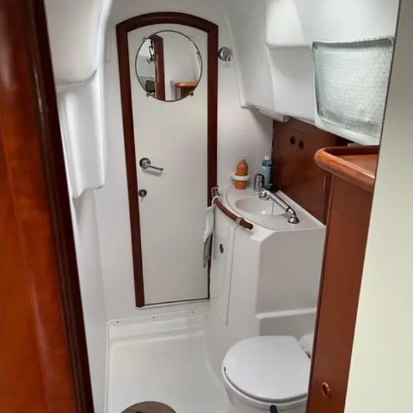 Photo 5 of 2002 Beneteau 36 CC Center Cockpit