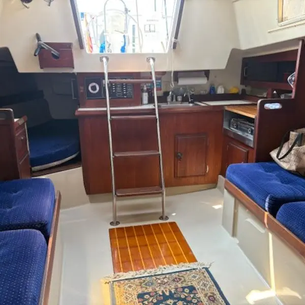 Photo 8 of 1984 O'Day Auxillary sail