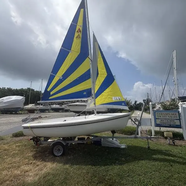 Photo 3 of 2023 Catalina 14.2