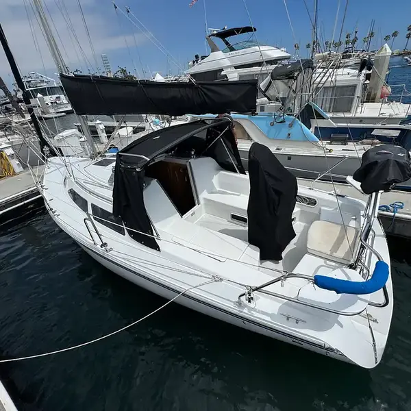 Photo 9 of 1999 Catalina 270