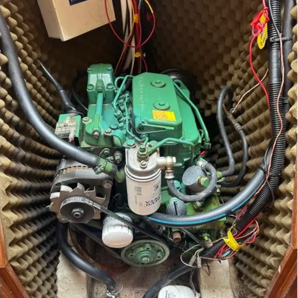 Photo 3 of 1984 Gilbert Marine Gibsea 96