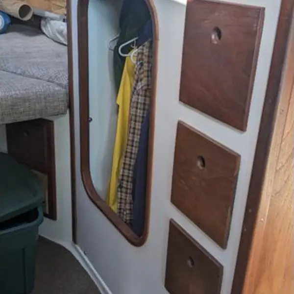 Photo 8 of 1977 Endeavor Yachts - Endeavor 32