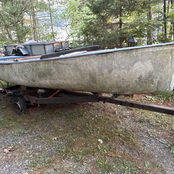Photo 4 of 1980 Albacore sailboat