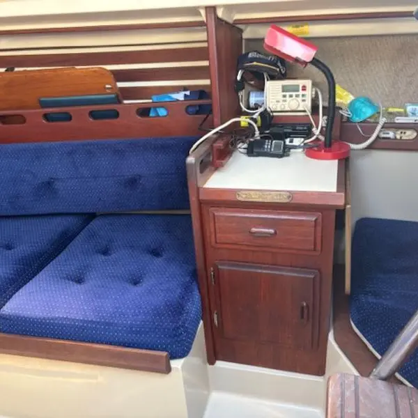 Photo 6 of 1984 O'Day Auxillary sail