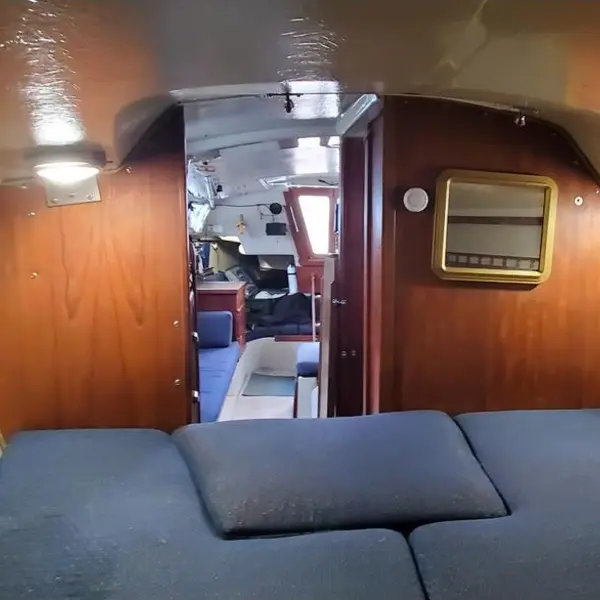 Photo 4 of 1980 Catalina 30