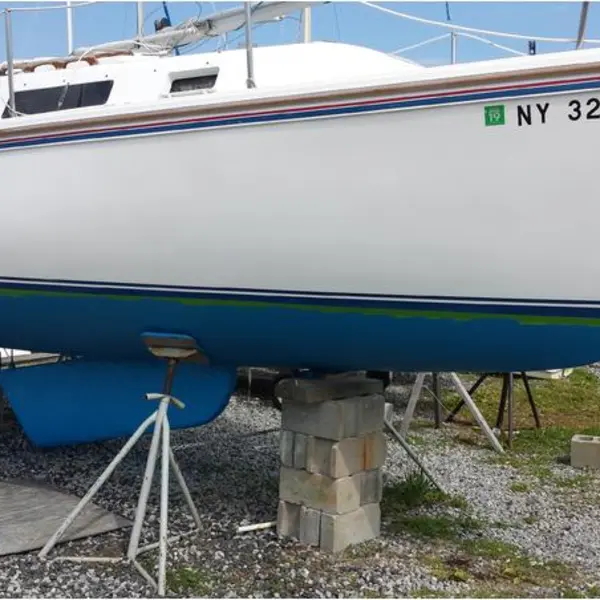 Photo 6 of 1986 catalina 25